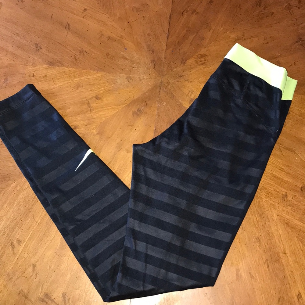 Nike Striped Leggings